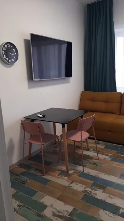 Апартаменты двухкомнатные с лоджией