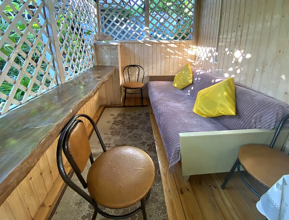 Коттедж 2-комнатный Дом — Курортное (Феодосия)