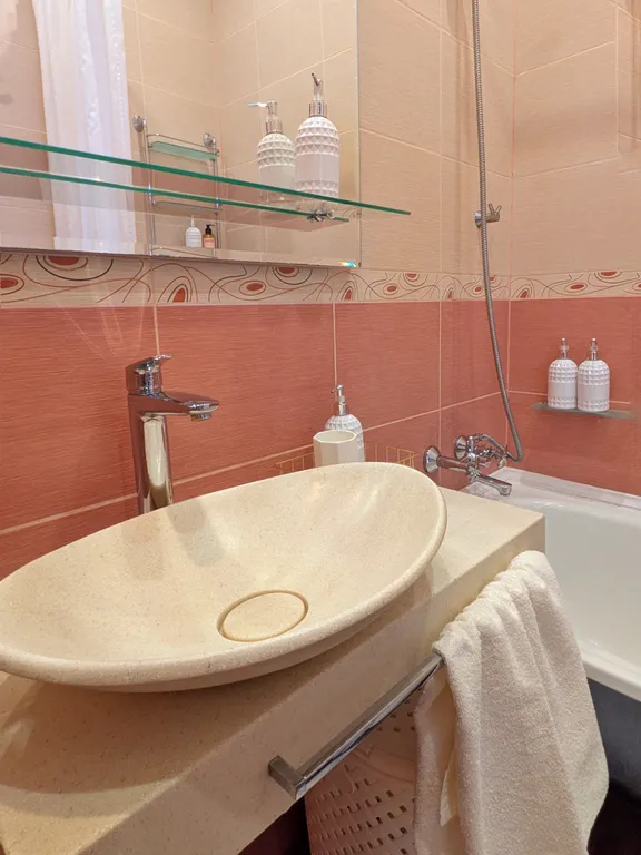 Двухкомнатная квартира в центре