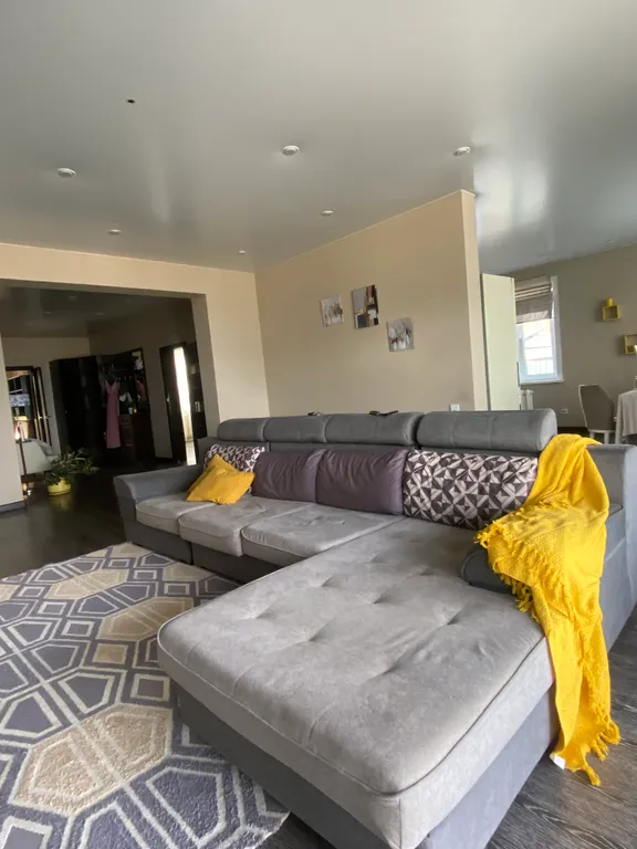 Дом на Байкале с охотничьим домиком на территории