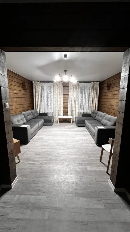 Usadba gesh - оранжевый дом в центре сибирского леса