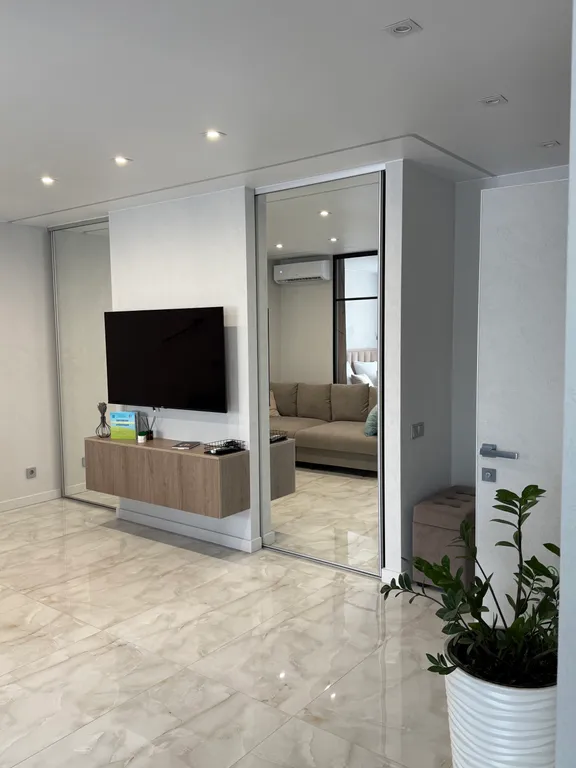 Современная дизайнерская квартира Гармония пространства