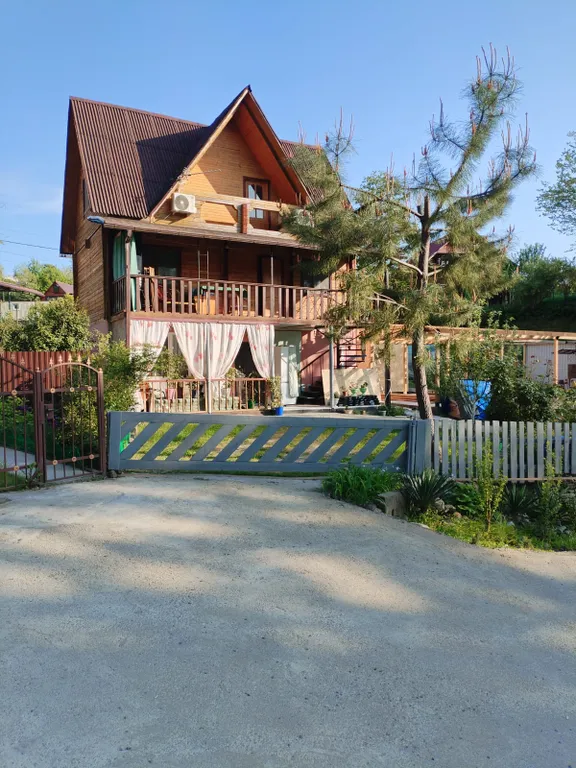 Коттедж 5-комнатный Дом — Сочи