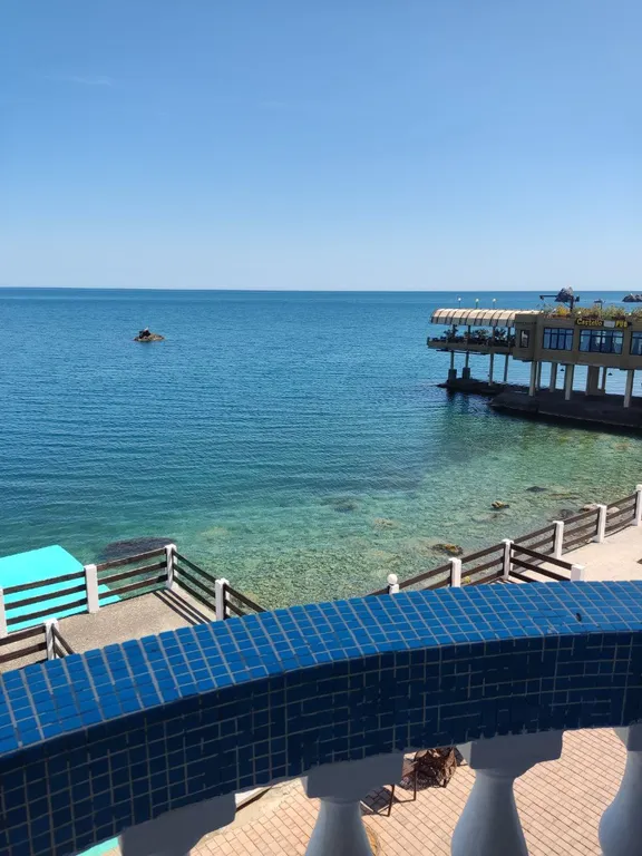 Номер с большим балконом и видом на море
