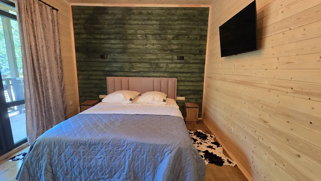 Номер с видом на горы для тех, кто не хочет готовить