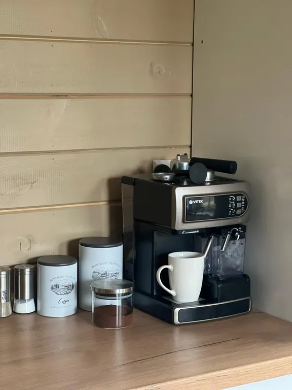 Просторный дом с баней и чаном