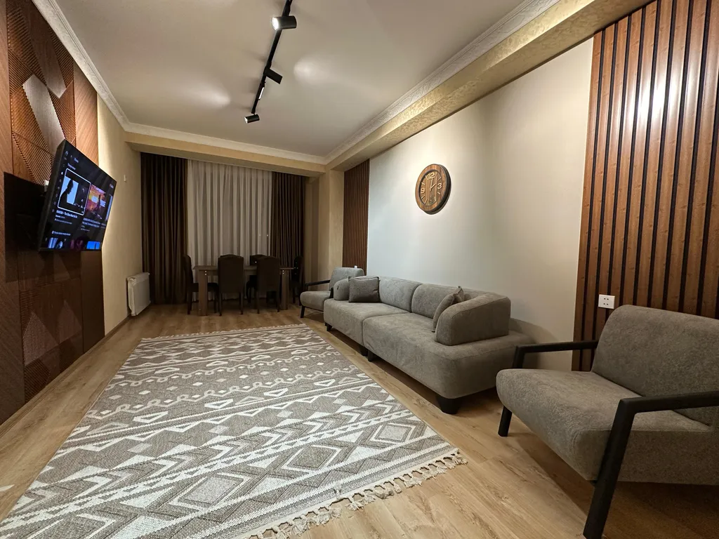 Уютные апартаменты в стиле модерн рядом с центром Гейдара Алиева