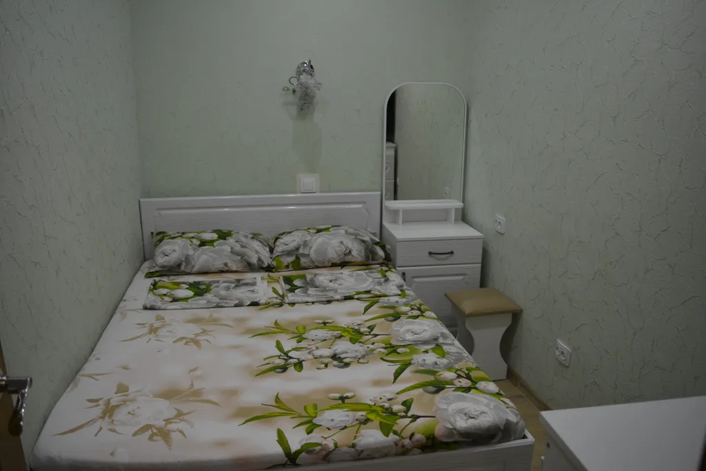 Квартира Квартира Уютный и комфортный трёхкомнатный дом. — Евпатория