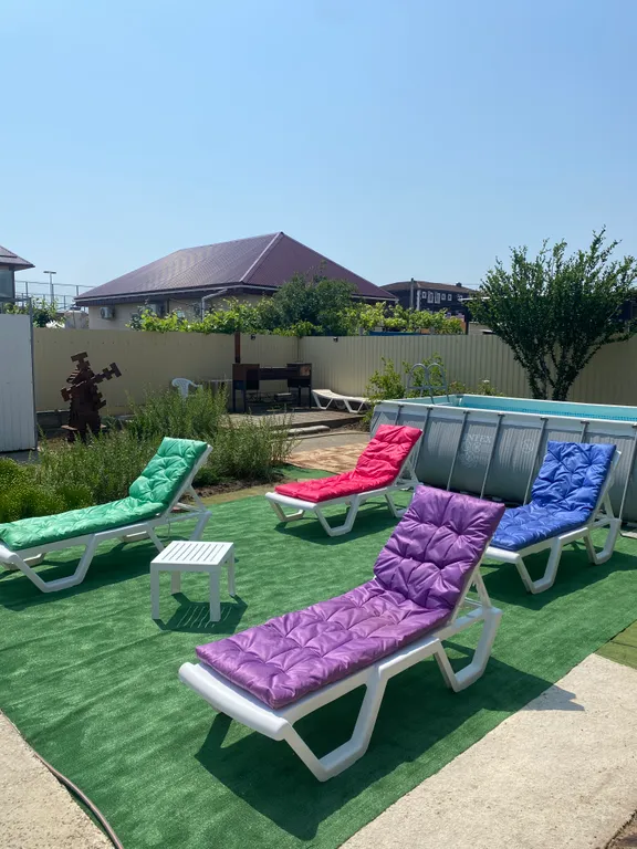 Коттедж Уютный жилой дом на берегу Азовского моря — Кучугуры