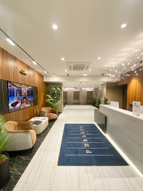 Студия с лоджией на заливе в комплексе с подогреваемым бассейном