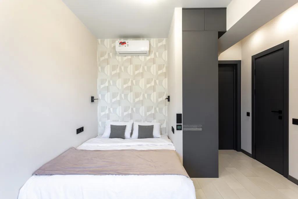 4. 16 studio goncharova mini