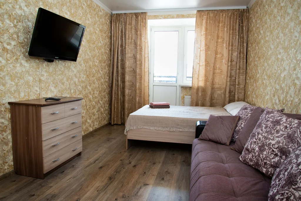 Квартира Евро 1+ напротив кристалла и патрушева — Тюмень