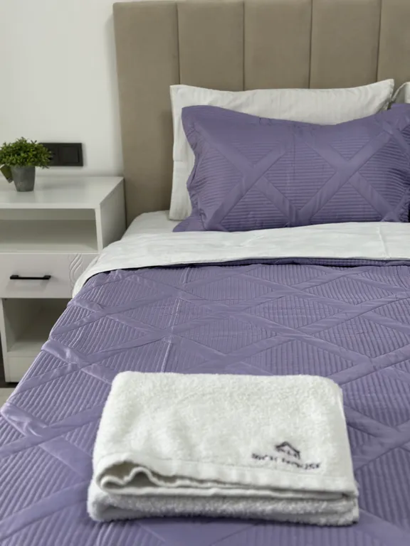 Квартира Апартаменты на Академической №79 — аренда посуточно в Караганда