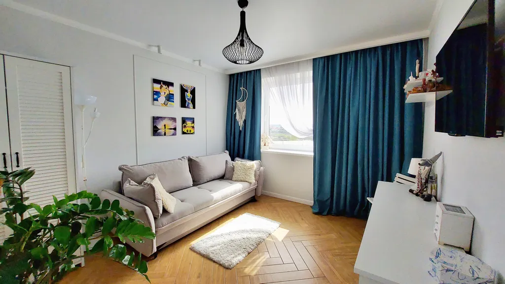 Просторная дизайнерская квартира у моря