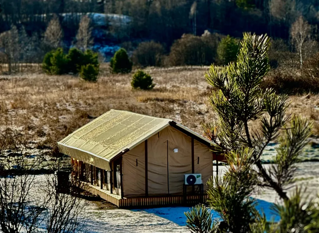 Домик-шатер