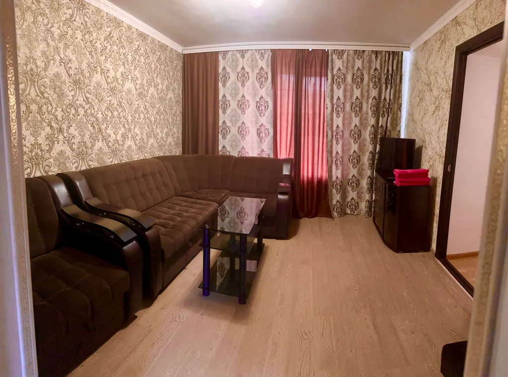 Дом с теплым бассейном и баней