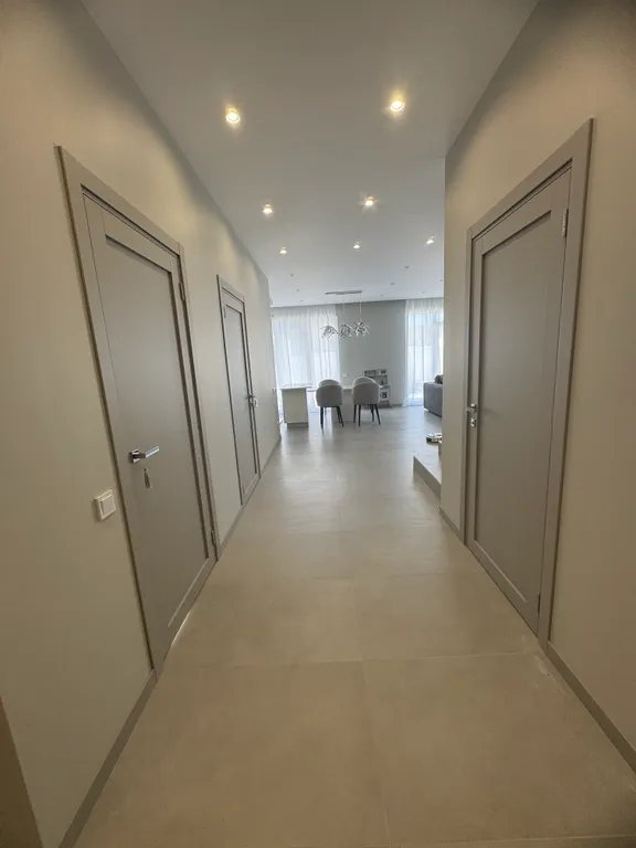 4 комнатный Дом с бассейном