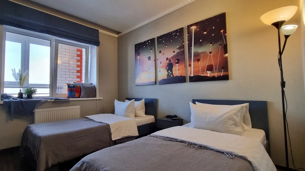 Рыжий Кот на Горке (2-х комнатная квартира в центре)