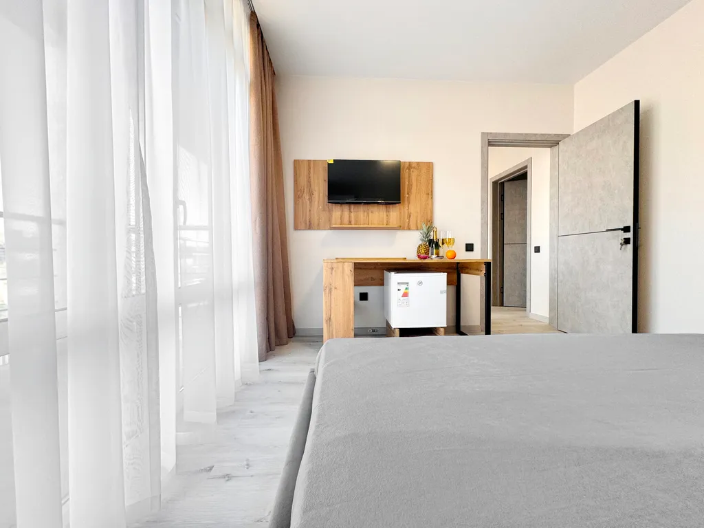 4-комнатная Квартира