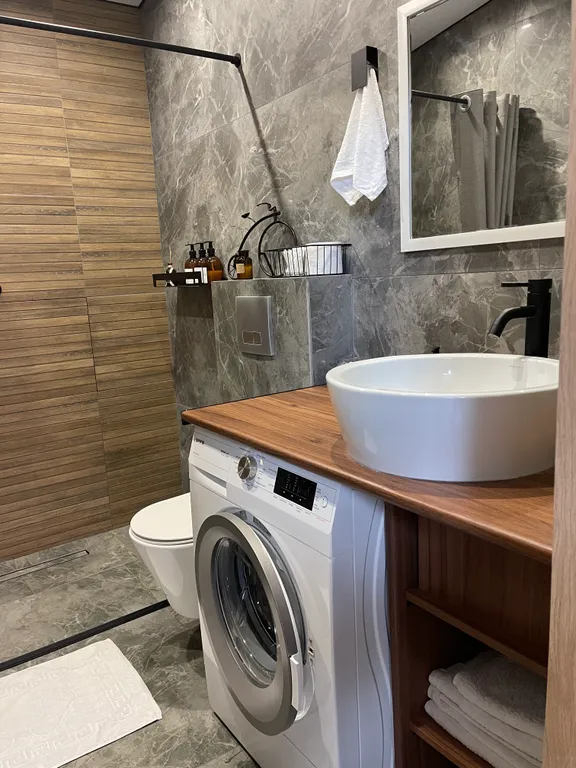 Дом с дизайнерским ремонтом в стиле лофт