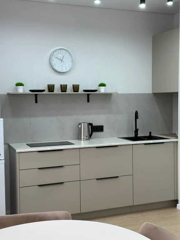 Стильная уютная квартира в спальном районе города — аренда посуточно в Улан-Удэ