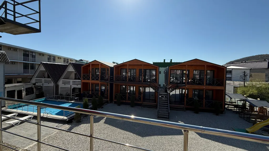 Двухэтажный коттедж на 8 спальных мест