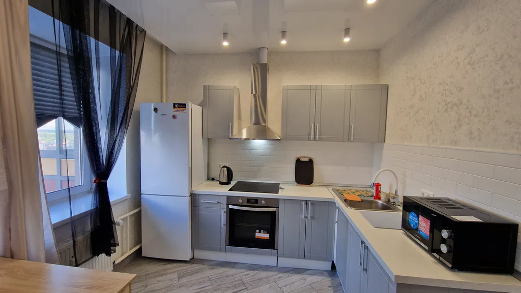 Просторная квартира с отдельной спальней