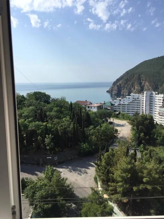 Квартира с видом на море и горы — аренда посуточно в Партенит