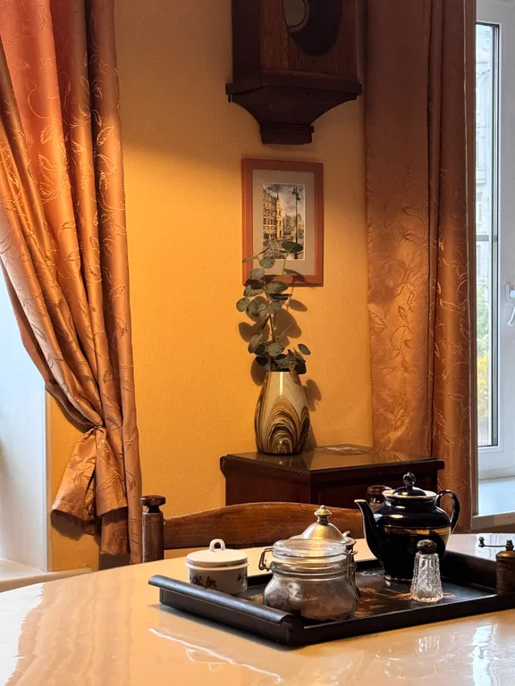 Профессорская квартира