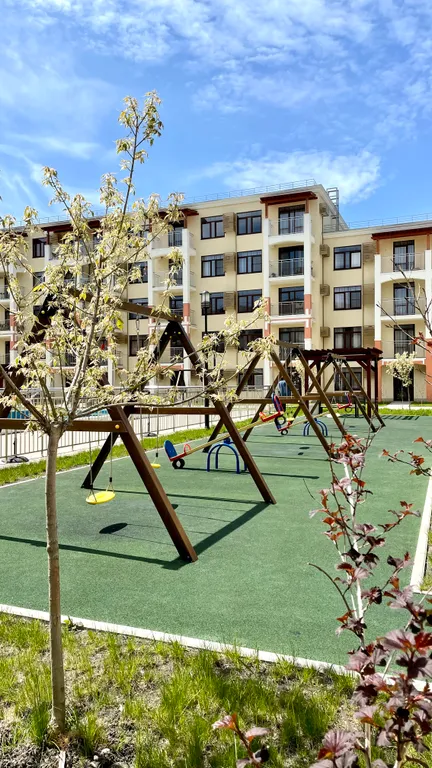 Уютная квартира расположения у живописного пригорья