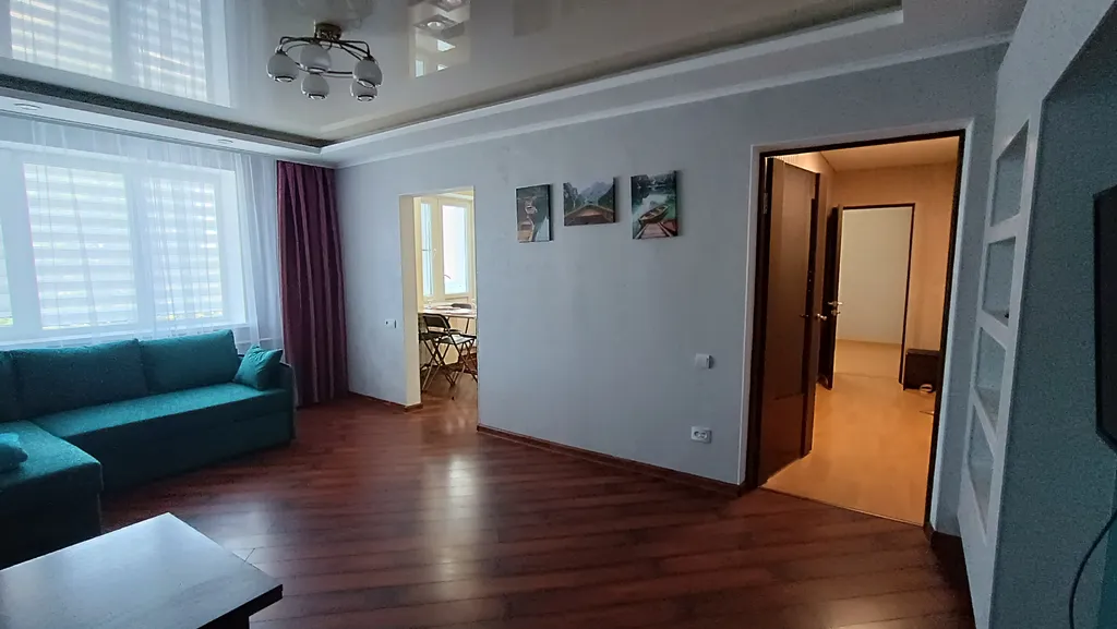 Уютная квартира — аренда посуточно в Тимашёвск