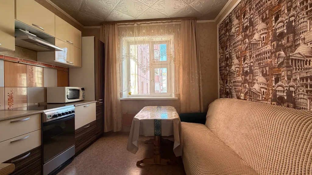 Отличная двухкомнатная квартира уЖД Ноябрьска