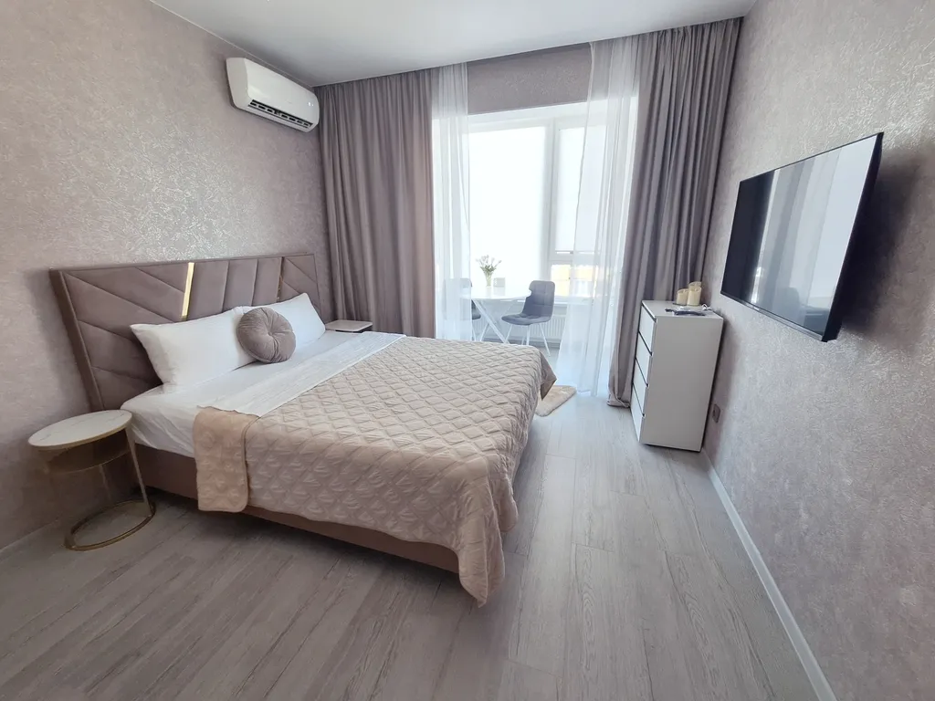 Трехкомнатная квартира с видом на Кубань