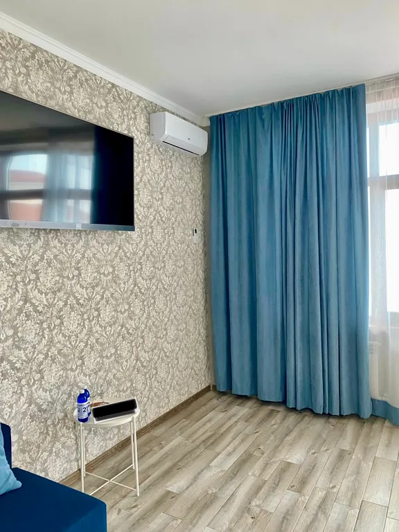 Светлая студия возле моря