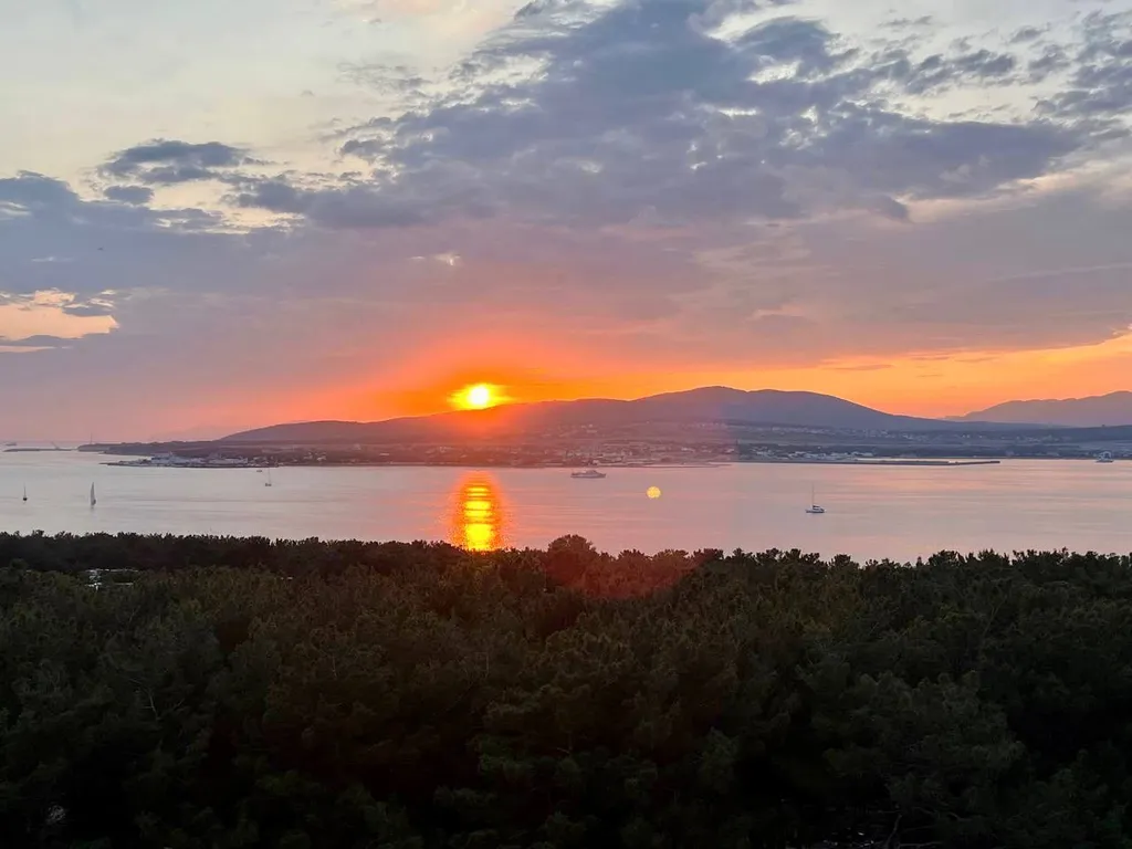 Видовая квартира в Геленджике | Панорама бухты  + реликтовые сосны