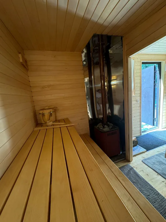 Домик в лесной зоне