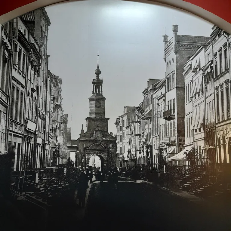 Квартира Квартира Уютная студия в мансарде рядом с Амалиенау — Калининград