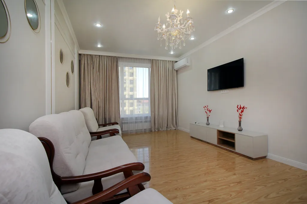 Просторный апартамент Алматы, Mega Park