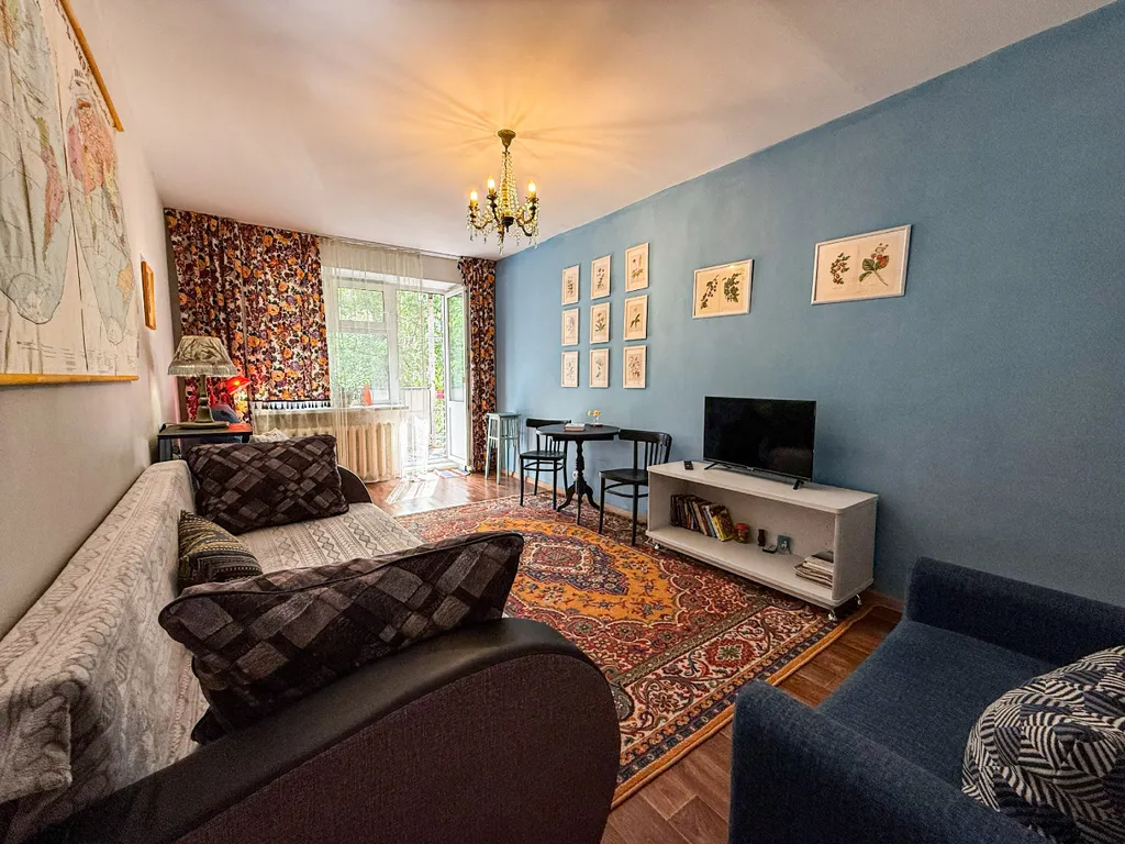 Квартира в центре Машгородка с большой открытой лоджией