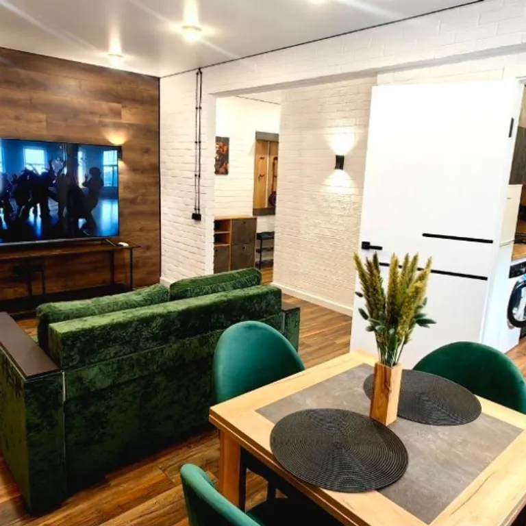 Уютная квартира с дизайнерским ремонтом в центре города