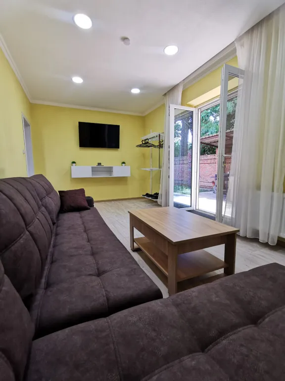 Коттедж Чистый дом с новым качественным ремонтом — Гулькевичи