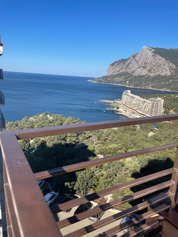 Апартаменты в Ласпи с видом на море