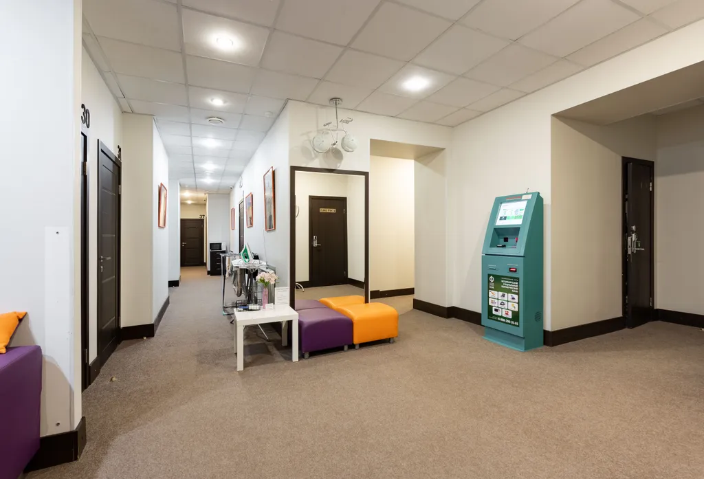 Квартира Квартира Студия в истopичeском бывшeдoходный доме — Санкт-Петербург