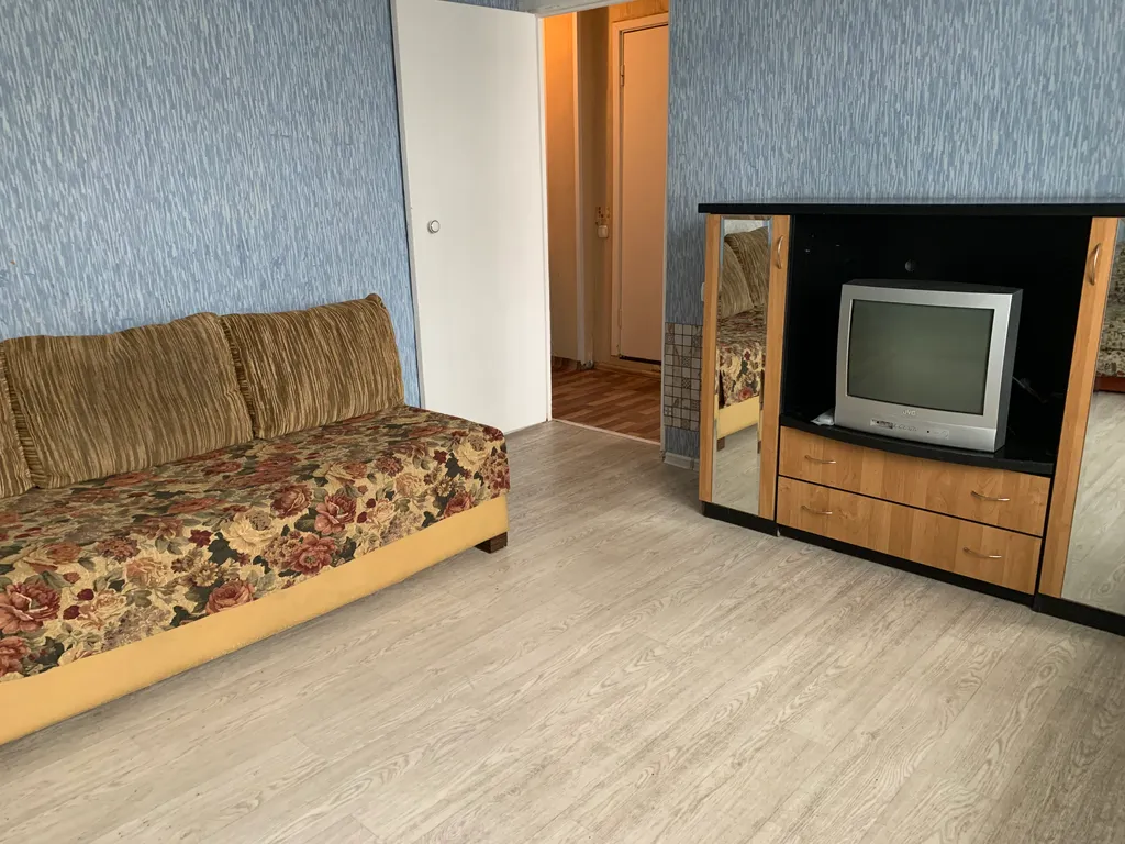 Просторная 2-комнатная квартира на Металлургов