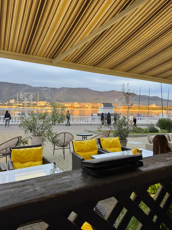 Квартира Апартаменты на первой береговой линии — Геленджик