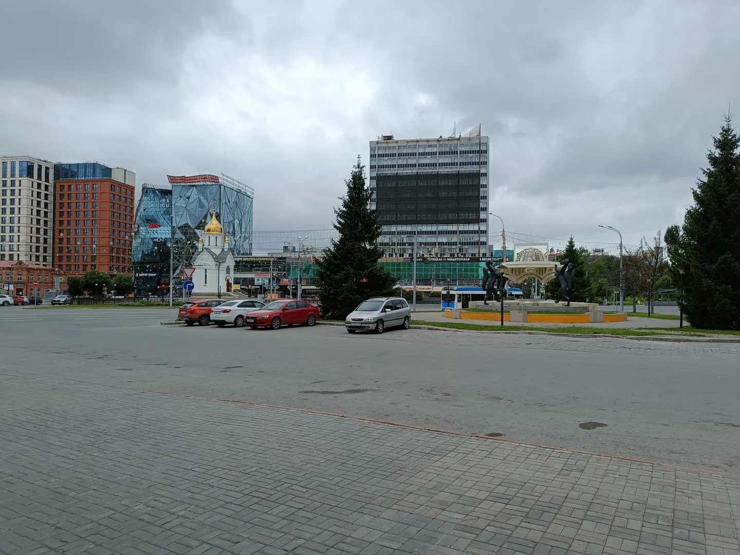 Архитектурно-художественная композиция «Сибирские просторы» в Новосибирске