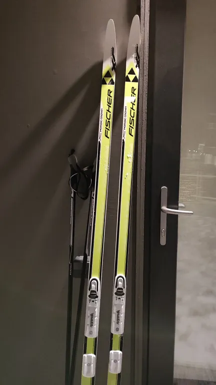 Новый современный стильный дом у озера Суходолье