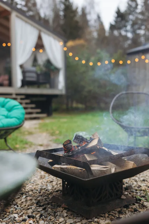 Дом с баней бочкой у воды и леса Green house