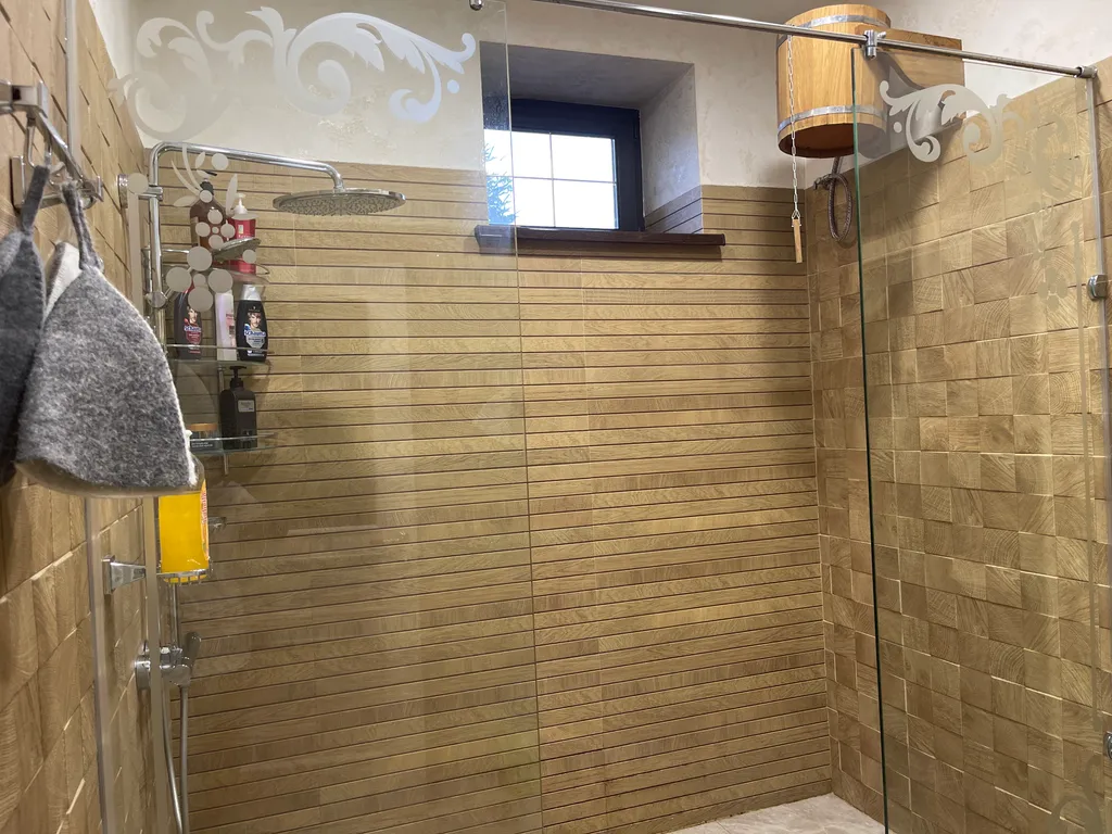 Вилла с баней и шикарным бассейном