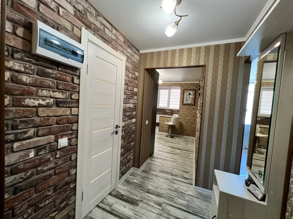 Современная и уютная квартира со всеми удобствами